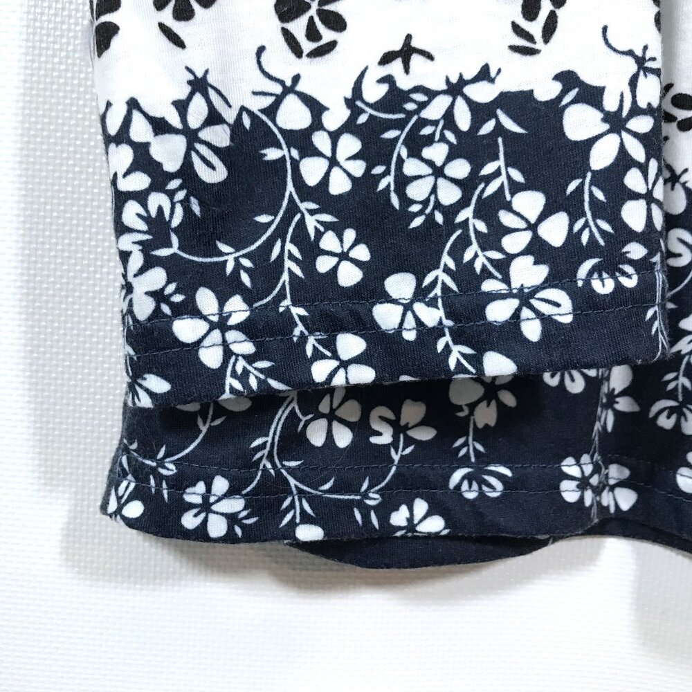 Lightweight Floral Top Navy Blue White Black XL - Picture 3 of 7